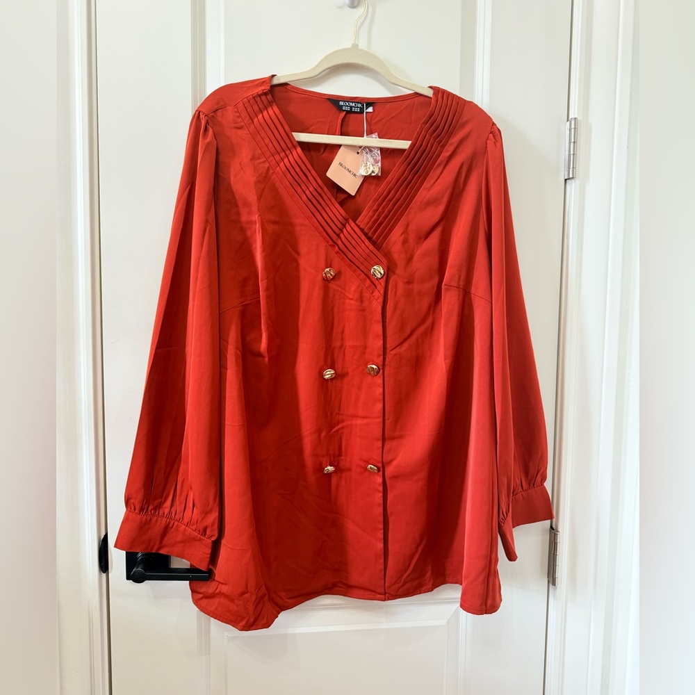 BloomChic Rust V-Neck Blouse with Gold Buttons
